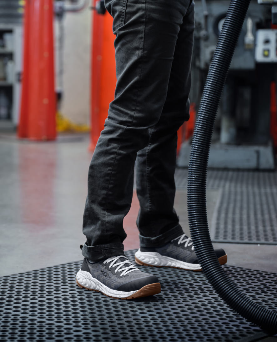 Men's Arvada Shift Work Sneaker (Carbon Toe) | Martini Olive/Black - Image 8